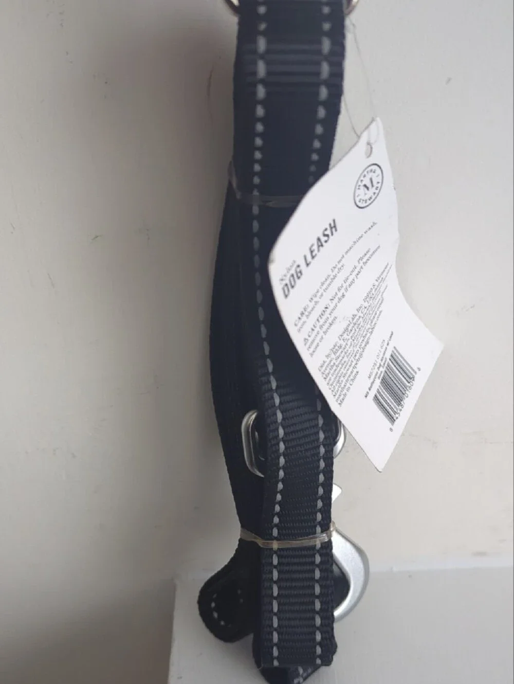 Martha Stewart Black Nylon Dog Leash with White Reflective Stitching